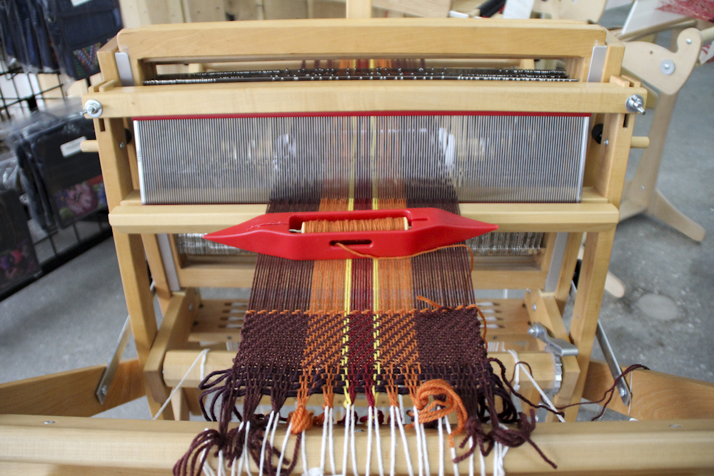 Weaving on the Schacht Wolf Pup